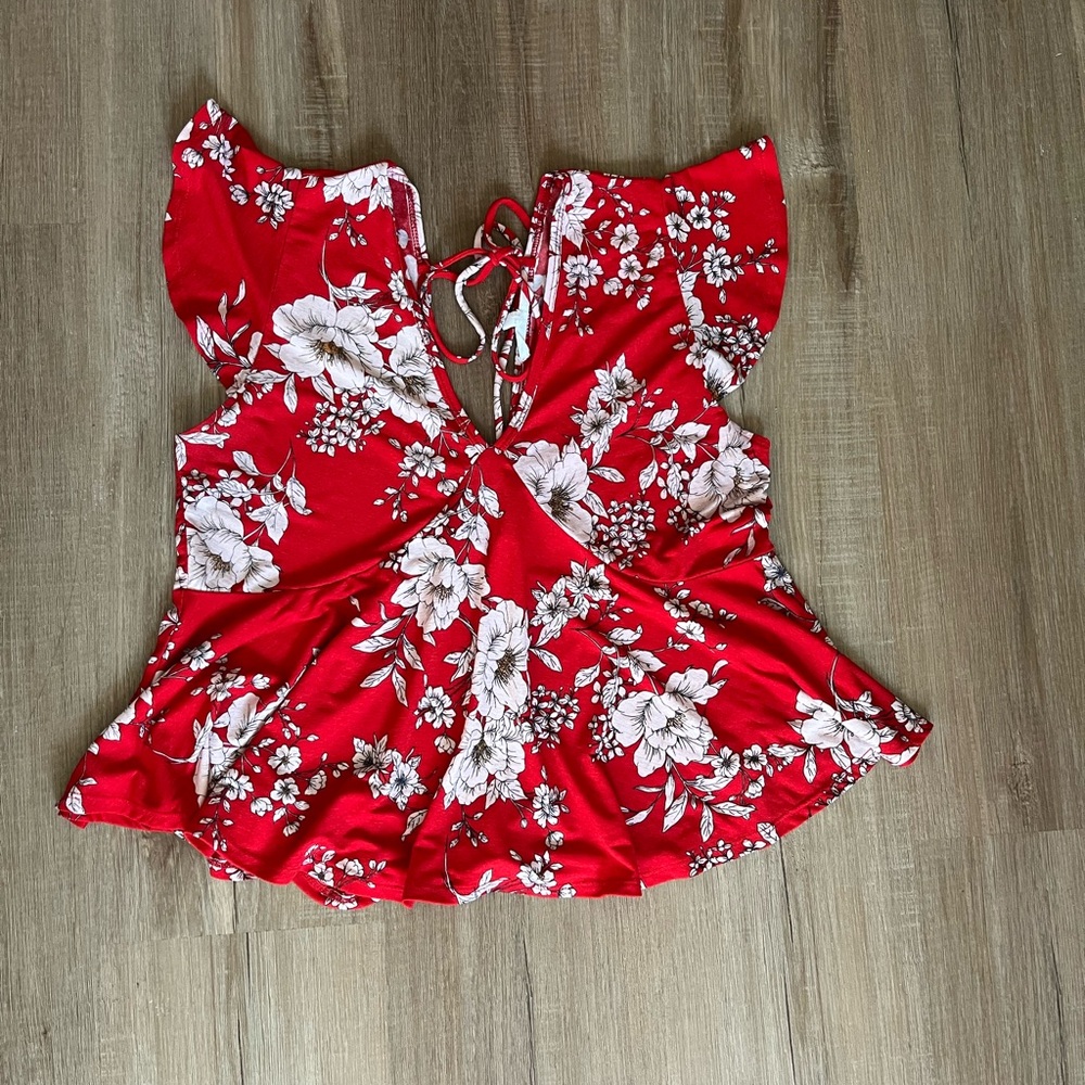 Y2K Core floral red top vibrant fairy core women’s top size m flutter sleeves